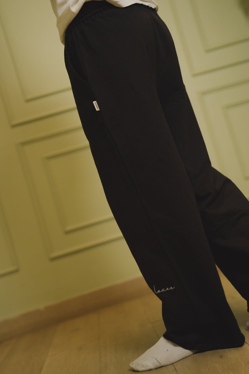Signature Lazee Pants Black